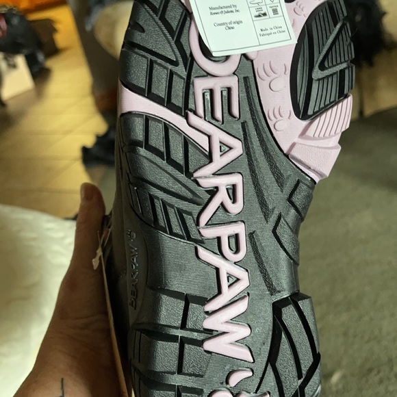 NEW Bearpaw woman’s size 9 boots - Picture 8 of 10